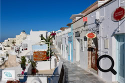 Village de Oia sur l'Île de Santorin - Grèce