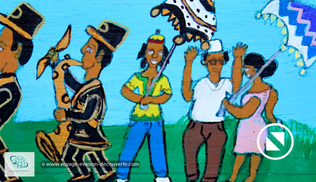 Toujours cette liberté d’aller où l’on veut comme on veut. C’était mon troisième road trip aux États Unis et encore une fois, j’ai beaucoup aimé. Celui-ci était très différent des autres, moins de parcs nationaux et plus basé sur la découverte de l’histoire qui a façonné ce beau pays à travers l’esclavagisme, le racisme et la guerre de sécession.