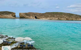 Blue Lagoon sur l'île de Comino dans l'archiplel maltaise