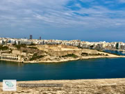 Ville de Tas-Sliema sur l'île de Malte 