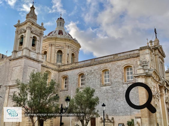 C'est une importante église baroque et en raison de la grotte de Paul située en dessous, c'est aussi l'un des mémoriaux et des lieux de pèlerinage de l'apôtre Paul. Il est inscrit à l'Inventaire national des biens culturels des îles maltaises et est un bâtiment protégé. En 2020, elle a été élevée au rang de basilique mineure par le pape François. 