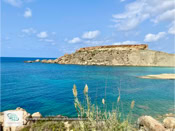 Il-Ġnejna Bay sur l'île de Malte