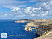 Les falaises de Gebel Ben Gorg sur l"île de Gozo
