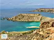 Il-Ġnejna Bay sur l'île de Malte