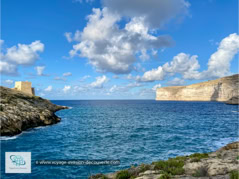 Baie de Ix-Xlendi sur l'île de Gozo