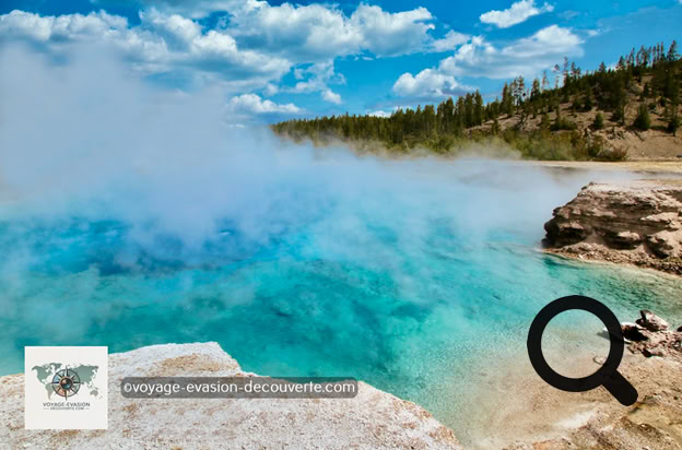 Ce secteur est connu pour avoir quelques une des plus grandes et belles piscines colorées naturelles du parc dont la plus connue : Grand Prismatic Spring.  