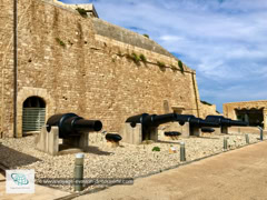 Le Fort Saint-Elme et son Musée National de la Guerre à La Valette sur l'île de Malte