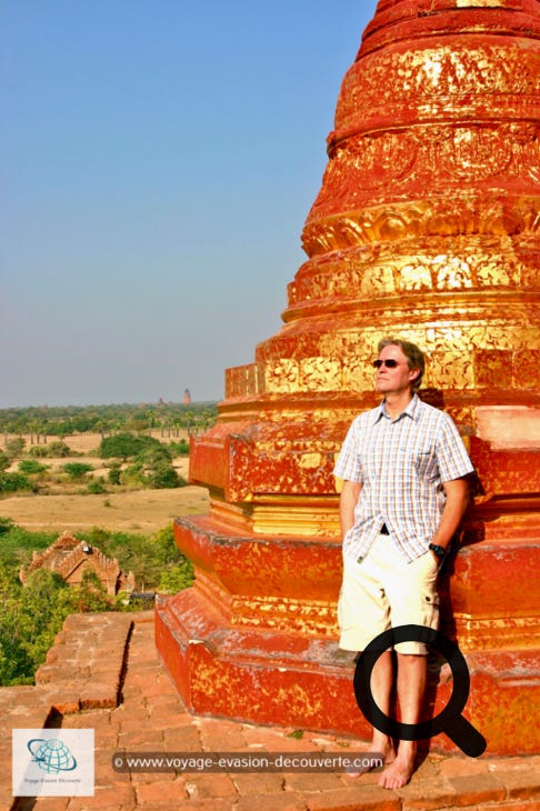 C’est un grand stûpa de briques situé dans le village de Pwasaw, à l'Est de Bagan. Il fut construit en 1196 sous le règne du roi Narapatisithu, et dédié au Bouddha comme roi de la Justice et du Devoir.