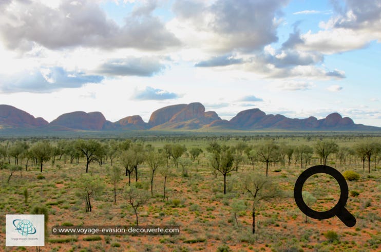 D'une superficie de 1 326 km², ce parc a été créé en 1987 à la suite de l'inscription la même année d'Uluṟu “Ayers Rockle“ plus grand monolithe du monde au patrimoine mondial de l'UNESCO. 