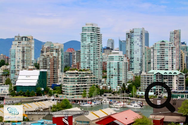 C’est un petit quartier très animé de Vancouver sur l'île de False Creek, situé au Sud du pont Granville Street qui le relie au centre-ville. Granville est l'ancien nom de Vancouver, qui fut renommée en 1886. L'ancien nom fut conservé par le quartier sillonné par la rue Granville. 